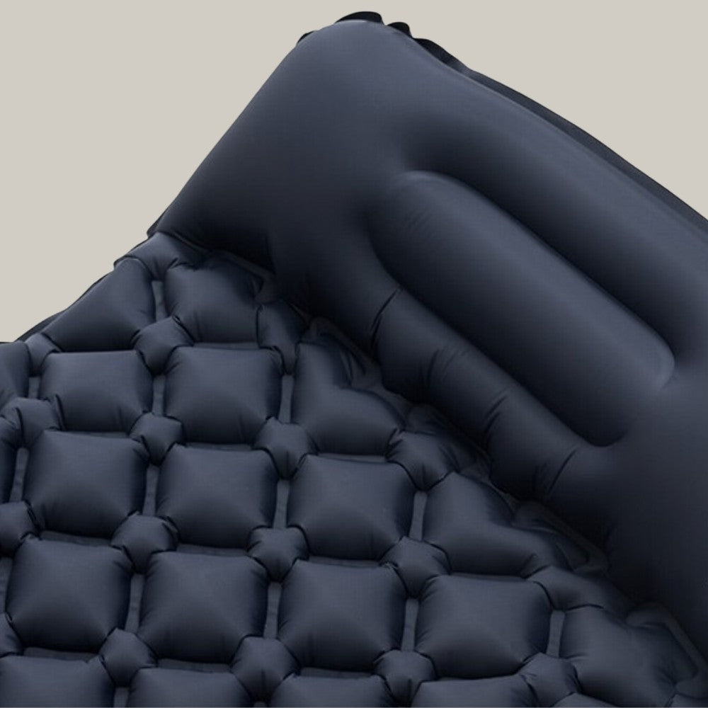 Inflatable Sleeping Mat – Ultralight with Built-In Pump