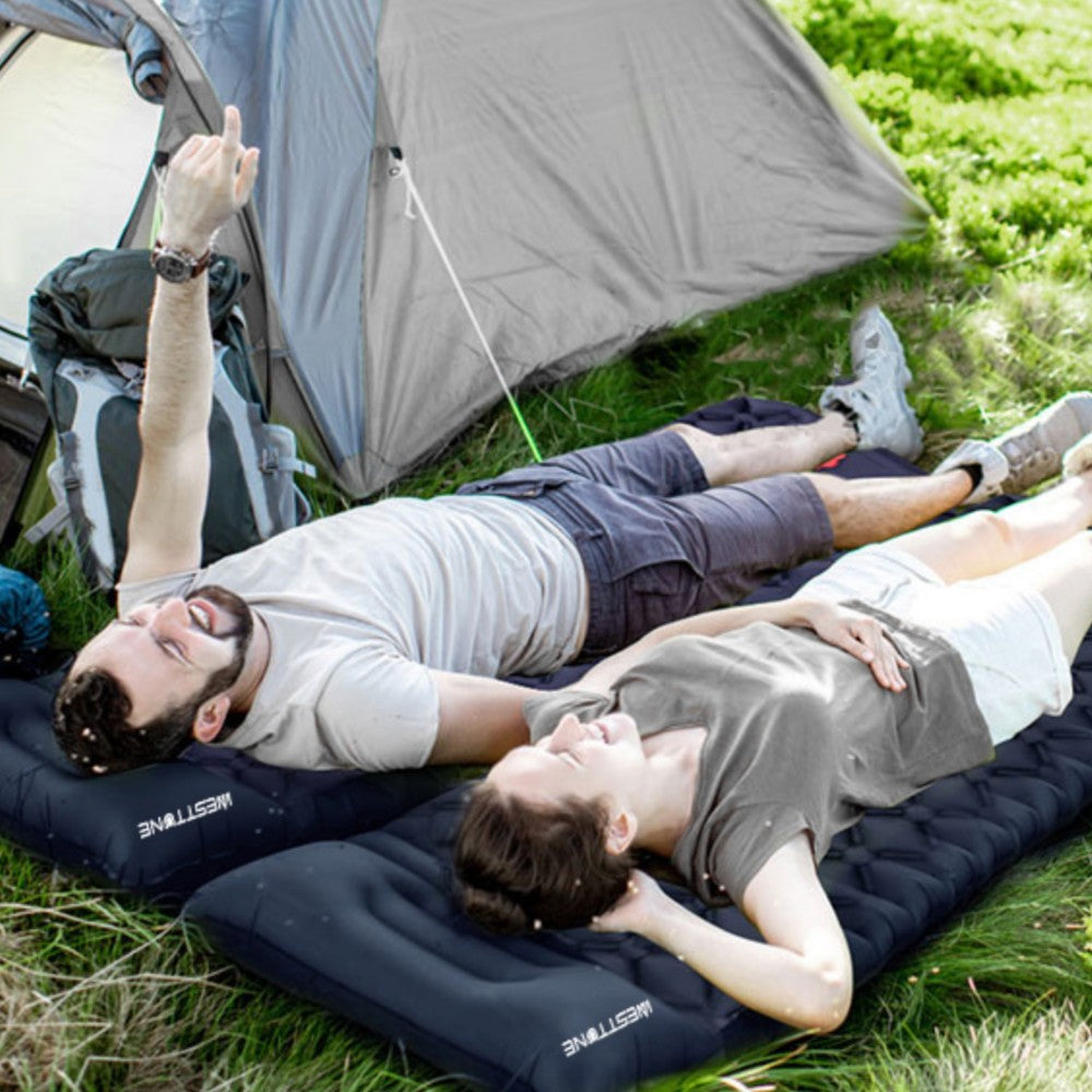 Inflatable Sleeping Mat – Ultralight with Built-In Pump