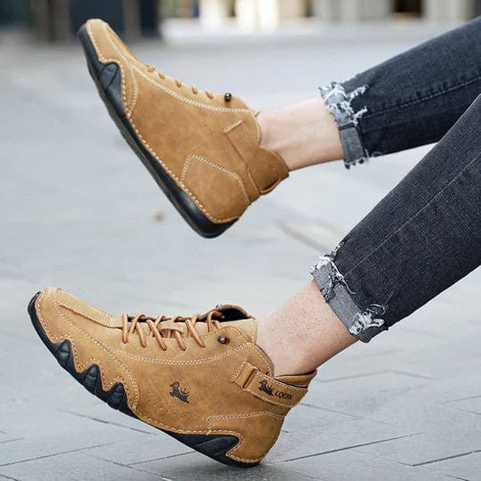 Walking Shoes – Men's Lightweight Breathable Grip Trainers