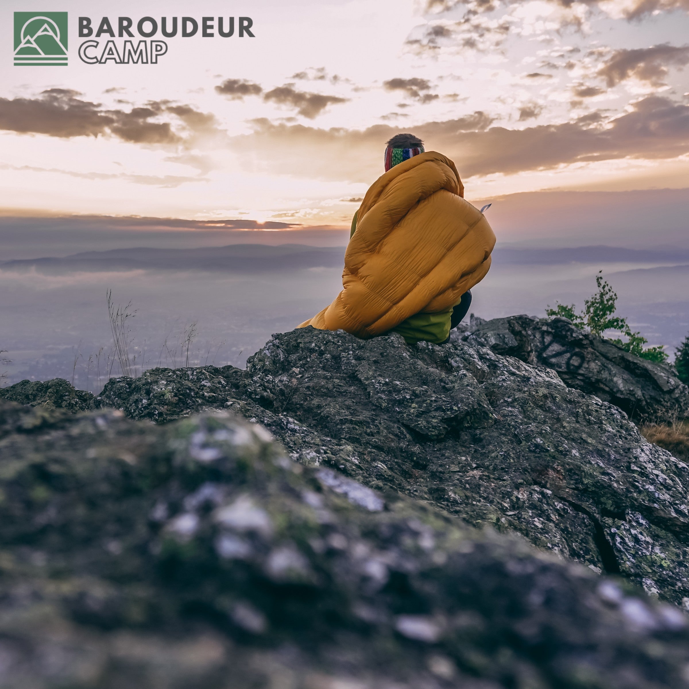 Down Sleeping Bag – Ultralight 3-Season Waterproof Bag