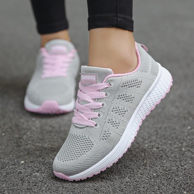 Sports Shoes – Lightweight Breathable Outdoor Trainers – Grey Pink