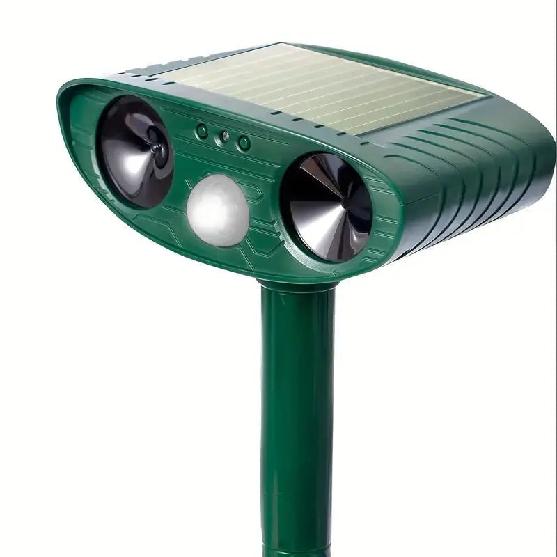 Ultrasonic Cat Repeller – Solar Garden Animal Deterrent