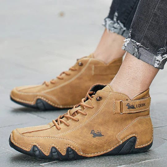 Walking Shoes – Men's Lightweight Breathable Grip Trainers