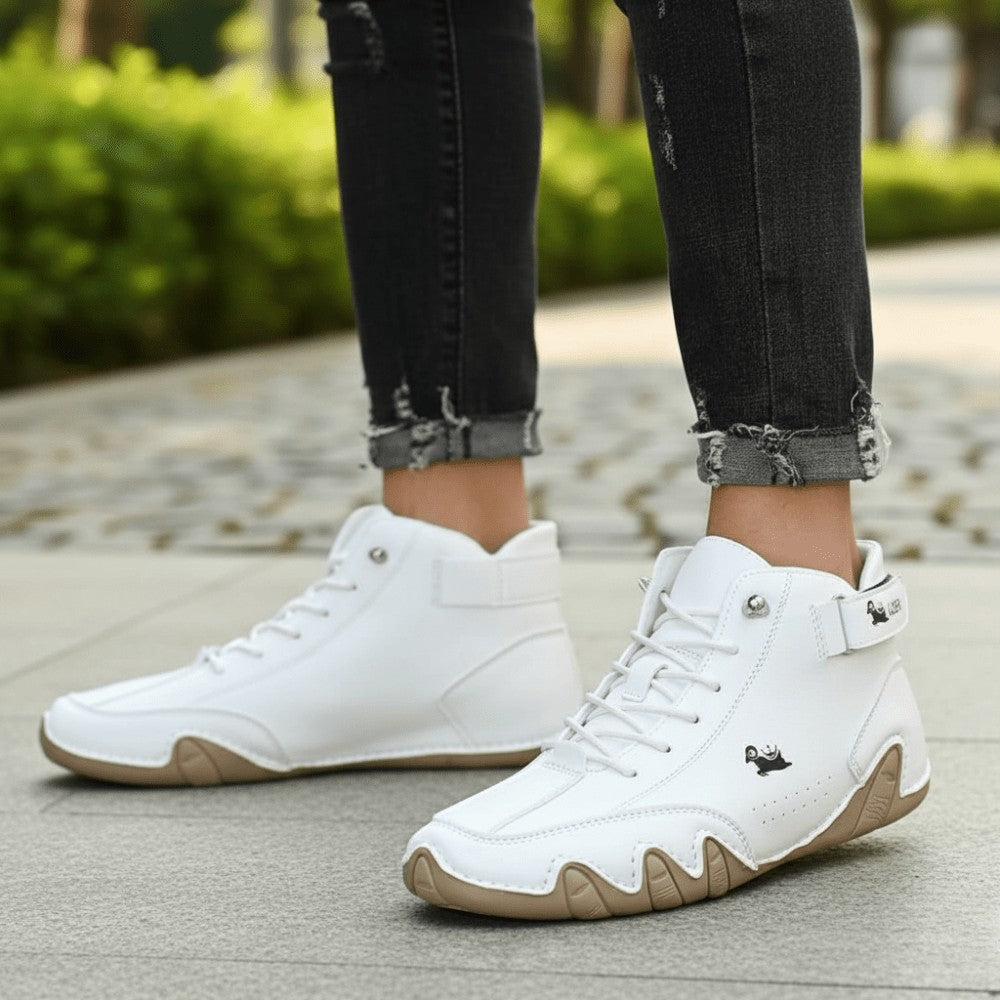 Walking Shoes – Men's Lightweight Breathable Grip Trainers